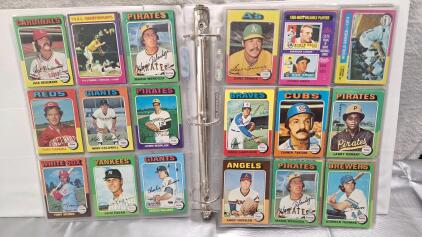(1) Binder Of (160+) 1970-1980 Topps Baseball Trading Cards