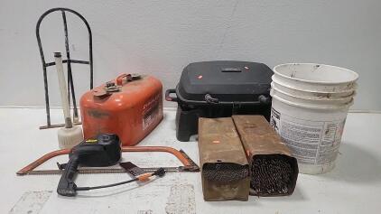 (1) Wagner FLEXiO Handheld Paint Sprayer (1) Megamaster Portable Gas Tabletop Grill (1) Evinrude Cruis-a-Day 6-Gallon Tank & More