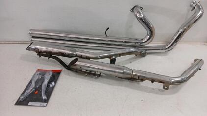 (1) 1998 Harley Davidson Dyna Super Glide Fxd Screaming Eagle ll Muffler Exhust Pipe (1) Cobra USA Dragsters Exhust System -Fits 2009-17 Yamaha XVS950 V-Star Chrome 2615T (1) Kuryakyn Chrome Levers