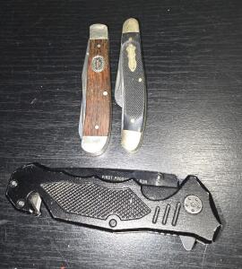 (1)Rite Edge Tactical Night Rescue Liner Lock Knife-Black,(2)MOSSY OAK Black Hunter Knife.