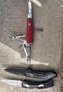 440 Stainless Folding Knife, (1) Swiss Knife, (1)Made In China Folding pocket knife