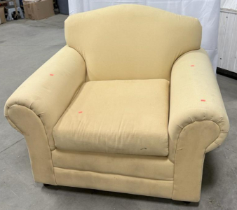 (1) Large Light Yellow Accent Chair - 36&rdquo;Hx44&rdquo;Wx34&rdquo;D