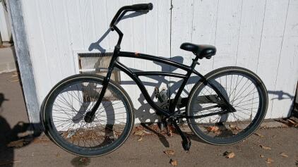(1) 26" Huffy Bike (Black)