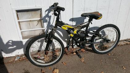 (1) 20" Iron Horse Anzer Peak DS Bike (Black And Yellow)