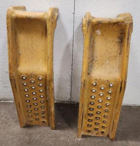 (1) Heavy Duty Metal Truck Ramp Pair