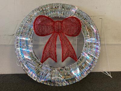 BRAND NEW 30&rdquo; Light Up Bow Christmas Wreath