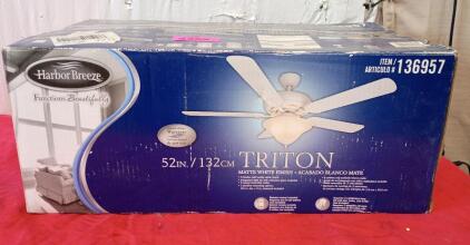 Harbor Breeze 52" Triton Matte White 5 Blades Ceiling Light Fan