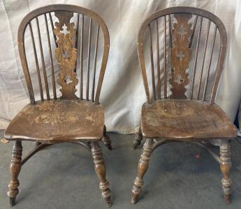 (2) Vintage Dining Chairs H 3&rsquo; W 1&rsquo; 6&rdquo; L 1&rsquo; 4&rdquo;