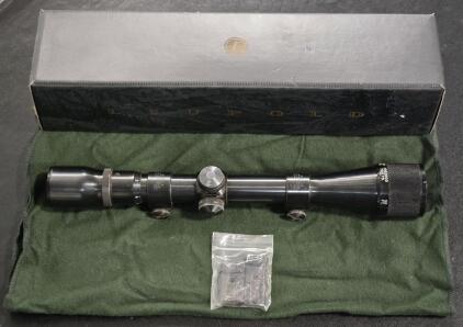 Weaver Rifle Scope w/ Storage Box (Box has Leopold Branding, not brand of Actual Scope)