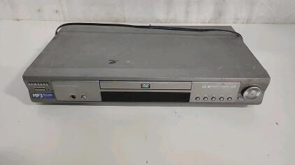 (1) Samsung DVD-M301 DVD Player
