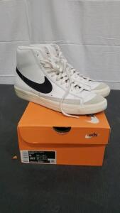 Nike Blazer Mid '77 Vintage Shoes Size 9