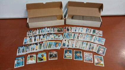 (Approx. 300+) 1986 Topp Baseball Cards Including Junior Ortiz (Approx. 300+) 1989 Topps Baseball Cards Including Mark Portugal
