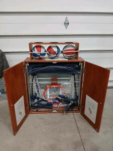 (1) Old School Sports Arcade Hoops Wall Mounted Basketball Game W/ 3 Mini Basketballs -29"L x9"W x39"H