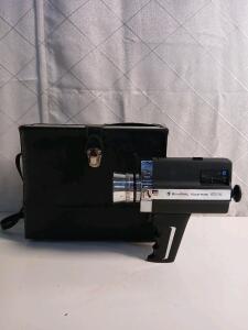 (1) Vintage Bell & Howell Focus-Matic 672/XL Super 8 Film Camera