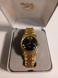 (1) Black Hills Ladies Quartz Gold-Tone Watch