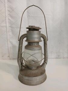 Vintage Dietz No. 2 D-Lite Lantern