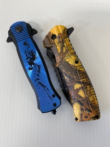 (2) Folding Knives