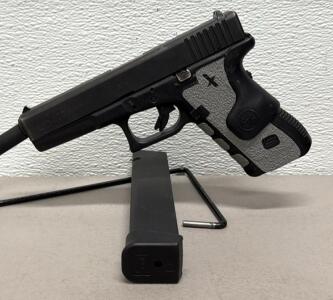 Glock 22, .40 Caliber, Semi-Automatic Pistol, Serial CKY487