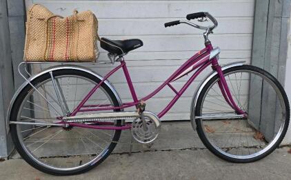 (1) Hiawatha 28" Bike, purple