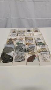 24 Piece Rock,Mineral And Fossil Collection