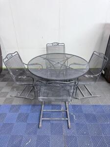 (1) Metal Outdoor Table & 4 Chairs Set - 4ftx4ftx28.5&rdquo;