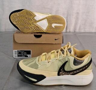 (1) Pair Of Nike Kyrie 8 Shoes - Citron Tint / Black-Wheat-Gold- DJ6017-800 - Men's Size 9<br/>