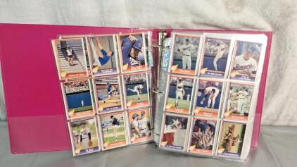 (1) Binder Of Baseball Trading Cards