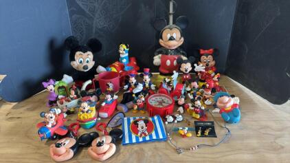 Assorted Lot Of Old To Newer Mickey Mouse & Minnie Mouse Items
