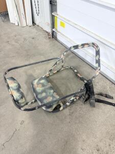 (1) Climbing Tree Stand