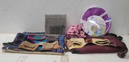 (1) Horse Blanket (1) Horse Saddle Pad (2) Tool Pouches (2) Bloom 32 Gallon Collapsible Gardening Bag