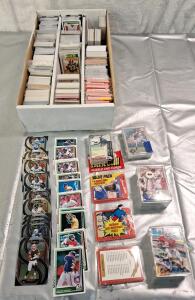 (1) Box Of Assorted Sports Trading Cards
