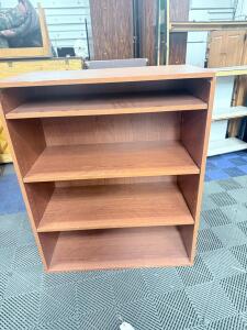 (1) Brown 4 Tier Wooden Shelf- 3ftx18&rdquo;x44&rdquo;