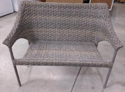 (1) Small Patio 2-Seater Wicker Couch 45&frac12;"x 24"x 36"