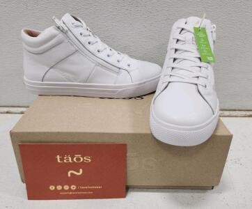 (1) Taos Winner Women's High-Top Leather Sneaker