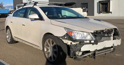 2010 BUICK LA CROSSE - HEATED SEATS AND STEERING WHEEL!