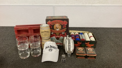 Jack Daniel's Poker Set & Liquor Glassware