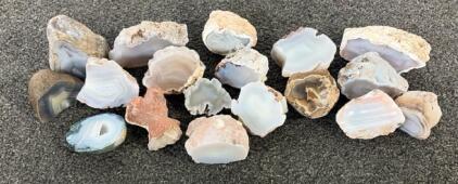 (1) Wooden Box Of Polished Agates