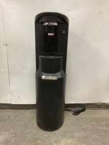 Water cooler