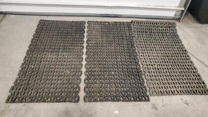 (3) Heavy-Duty, Recycled Rubber Tire Link Mats 47.5"x24"