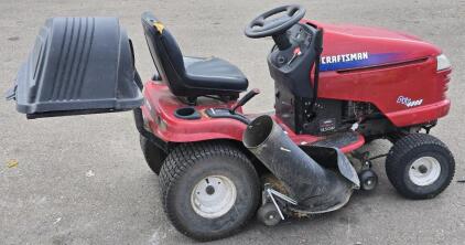 Craftsman DYT4000 Riding Mower w/ Briggs & Stratton Engine