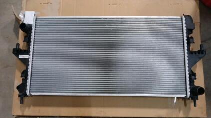 Cryomax Radiator 103894CY -39"L x19"H