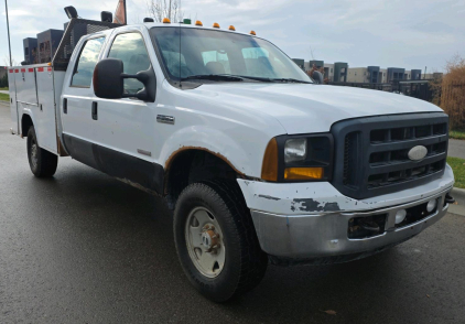 2007 FORD F-350 - DIESEL - 112K MILES!