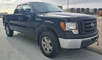 2011 FORD F-150 - 4X4!
