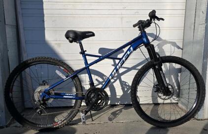 Huffy 26" 18-speed Extent Mountain Bike