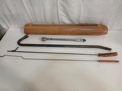 (1) 3' Heavy Duty Crow Bar (1) 1/2" Click-Style Torque Wrench (1) 32"W Roll Of Laminate Wood Floor & More