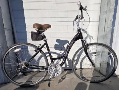 Trek 7000 26" Cruiser-Style Bike Black