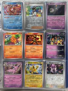 Huge Binder Of 160+ Pokemon Cards W/ Tons Of Holos And Rares
