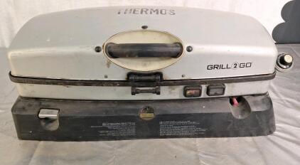 (1) Thermos Brand Portable Propane Griddle