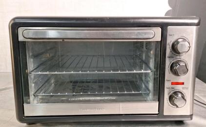 (1) Hamilton Beach Countertop Convection Oven