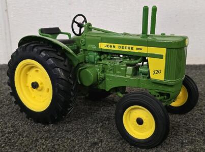 John Deere 720 Diesel Diecast Model Tractor 1/16 Scale by Ertl